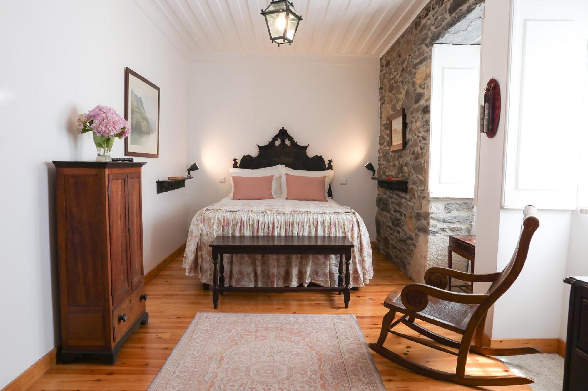 Country house Quinta Do Valdalagea *